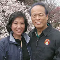 Dr. Oi-Lin és Tei Fu Chen a Sunrider alapítói